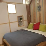 1881 Old Town 3*