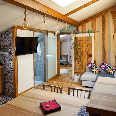 1881 Old Town Bed & Breakfast *