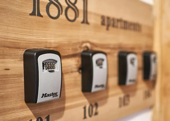 1881 Old Town 3* Brasov